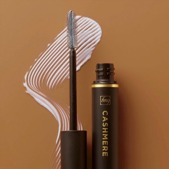 fmg Cashmere Eyelash Primer 3 fmg Cashmere Eyelash Primer - Image 3