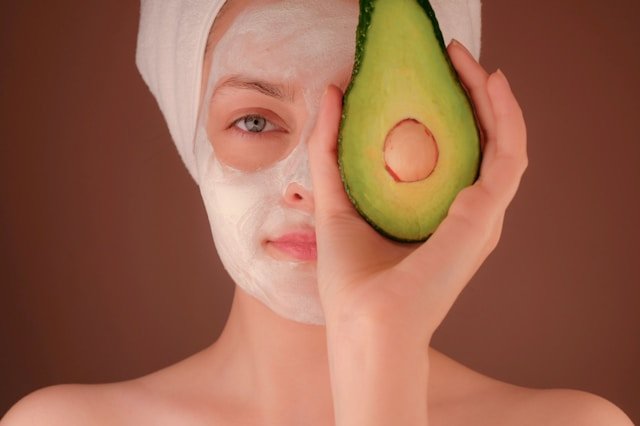 How to Combat Acne: Tips and Products for Clear Skin