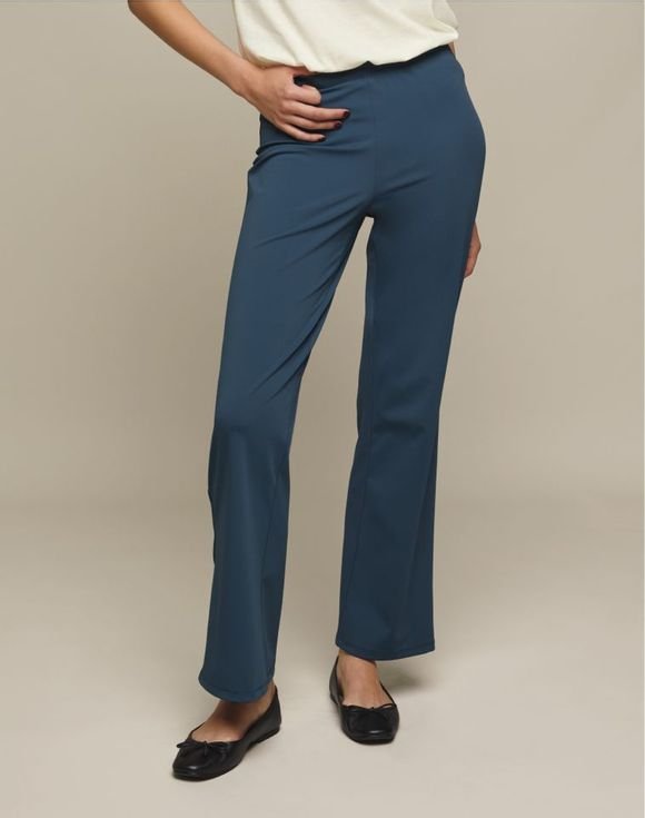 Flared Legging 1 Flared Legging