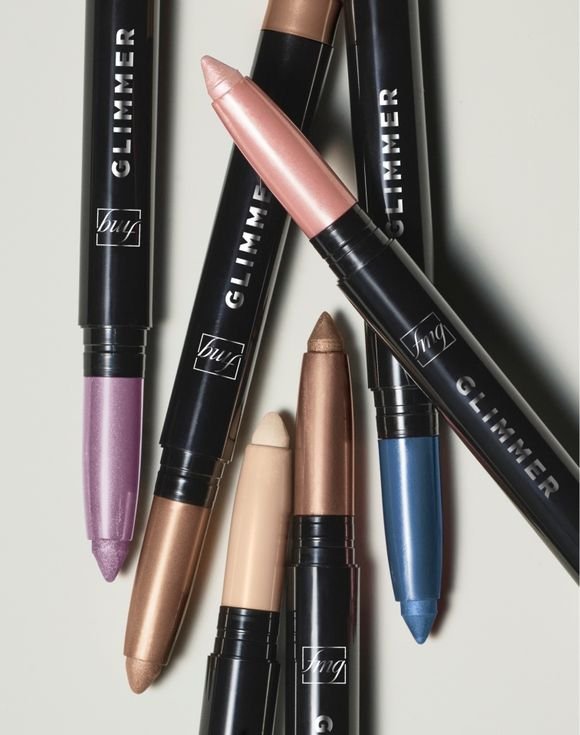 fmg Glimmer Primer Infused Eyeshadow Stick 4 fmg Glimmer Primer Infused Eyeshadow Stick - Image 4