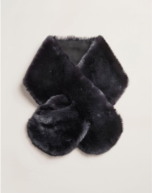 Faux-Fur Scarf 1 Faux-Fur Scarf